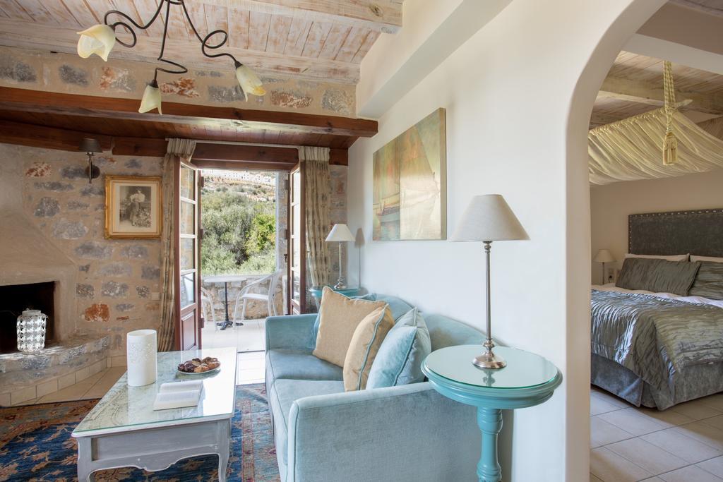 Porto Vitilo Boutique Hotel Karavostásion エクステリア 写真